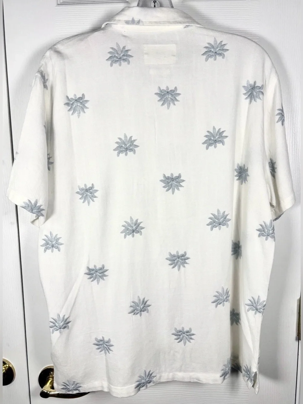 NWT Folk Conway Short Sleeve White Blue Leaf Palm Linen Shirt Medium - Picture 3 of 6
